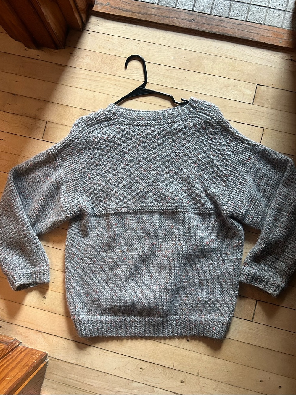 Cozy Women's Gray Knit Sweater
